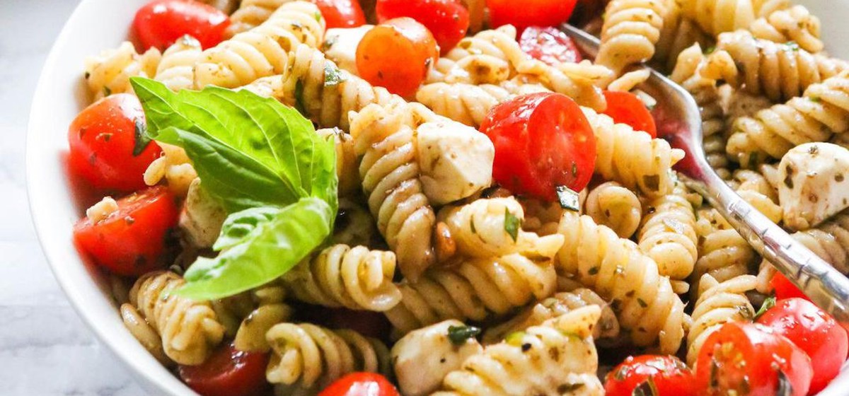 Caprese Pasta Salad Recipe | SideChef