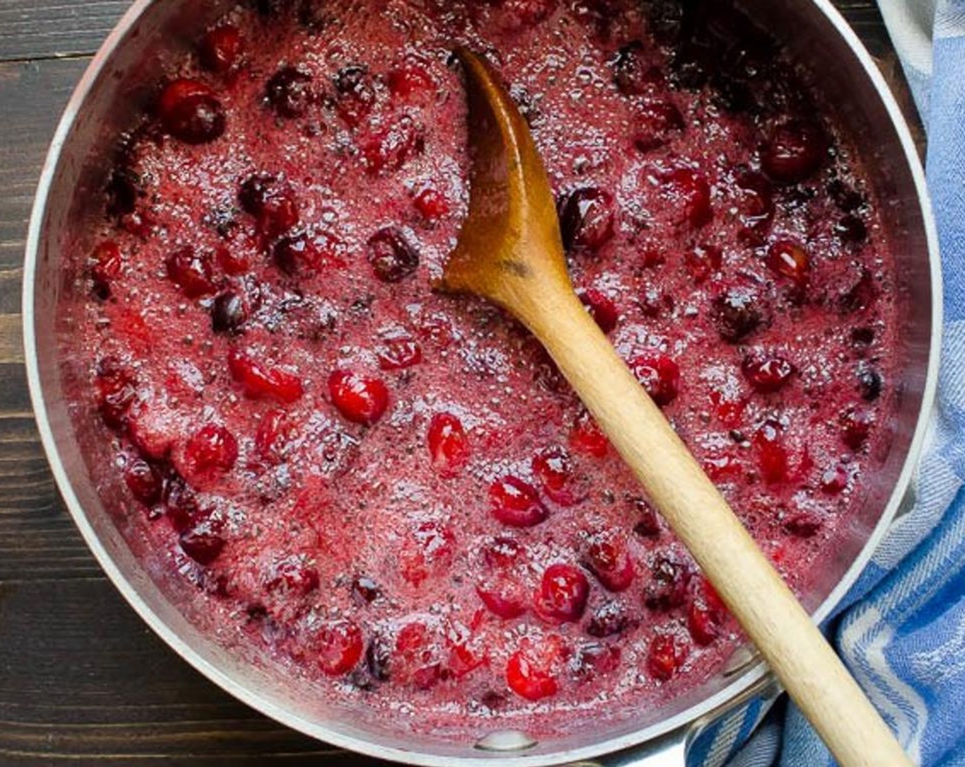 step 4 Add the Fresh Cranberries (3 1/3 cups) and cook over medium high heat stirring occasionally until the cranberries burst, in about five or six minutes.