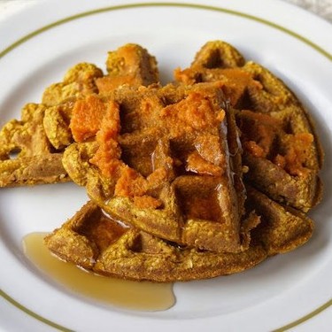 Pumpkin Pie Waffles Recipe | SideChef
