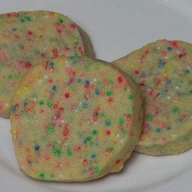 Rainbow Cookies Recipe | SideChef