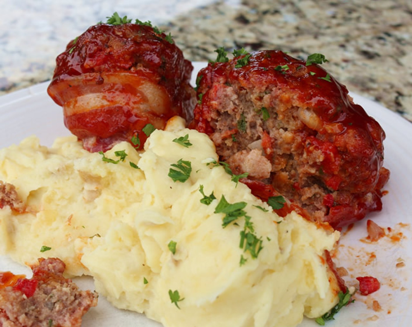 step 9 Remove from smoker and serve with Mashed Potatoes (to taste) garnished with a pinch of Fresh Parsley (as needed).