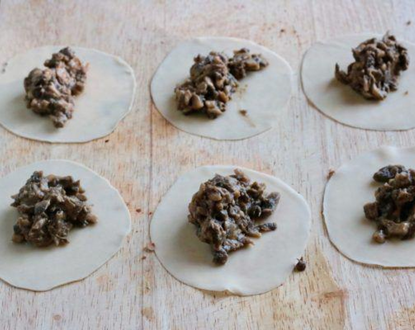 step 1 Heat the pan on medium and throw in Mushrooms (10), Soy Sauce (1 Tbsp), White Miso Paste (1/2 Tbsp), Tahini (1 tsp), Dijon Mustard (1/2 tsp), Crushed Red Pepper Flakes (1 tsp), Fresh Chives (1 Tbsp), mix well for about 3 to 5 minutes.