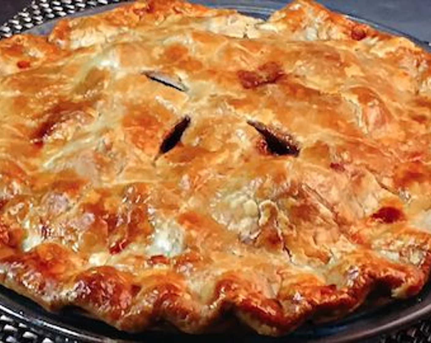 Gooey Caramel Apple and Pear Pie