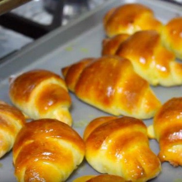 No-Knead Crescent Rolls Recipe | SideChef