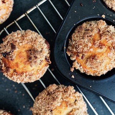 Vegan Banana Crumb Muffins Recipe | SideChef