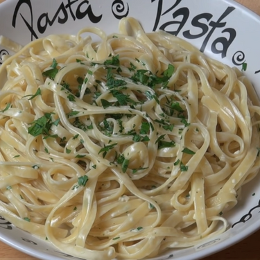 Easy Pasta Alfredo Recipe | SideChef