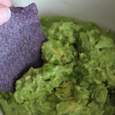 Super Simple Guacamole Recipe | SideChef