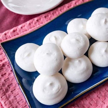 Aquafaba Meringues Recipe | SideChef