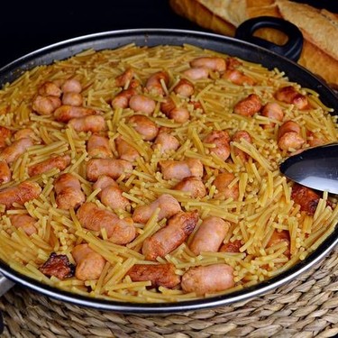 Easy Fideuá with Sausage Recipe | SideChef