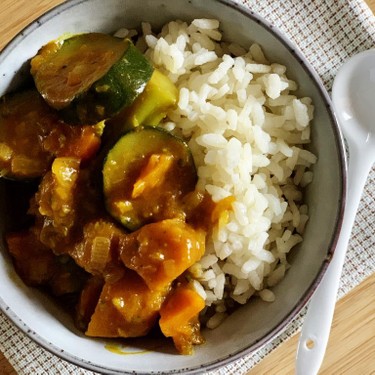 Creamy Vegan Pumpkin Curry Recipe | SideChef