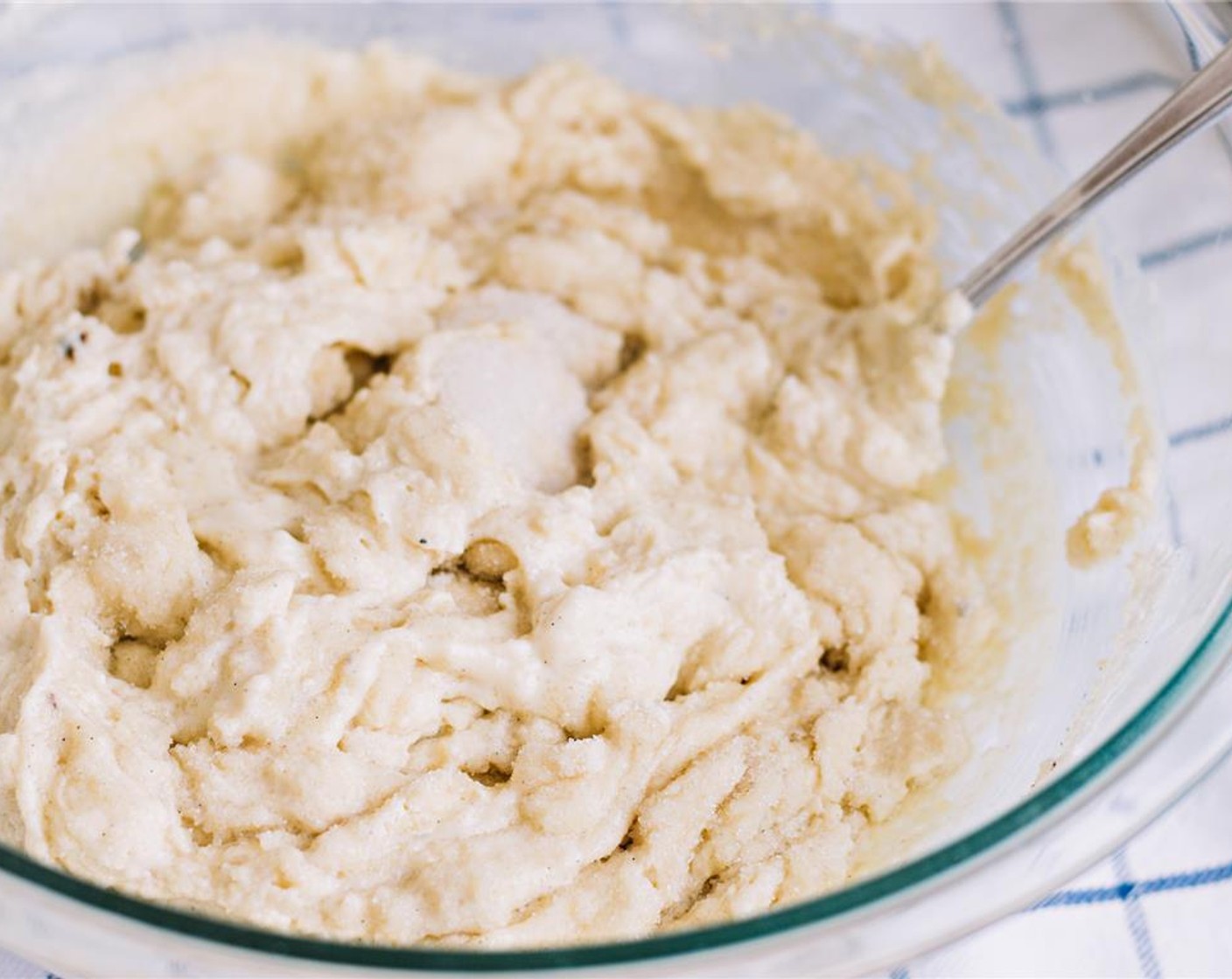 step 6 Gently stir the wet ingredients into the dry ingredients.