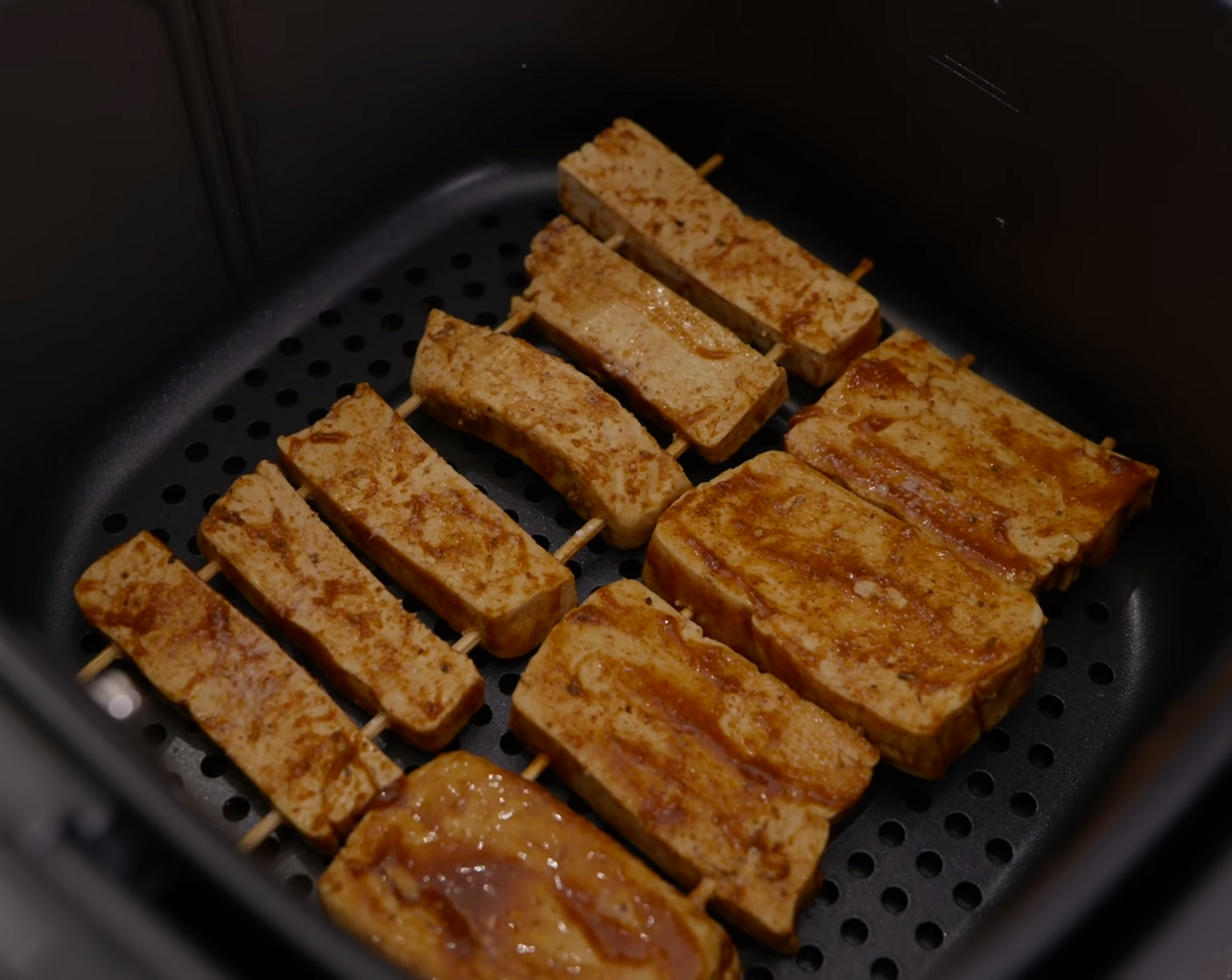 step 8 Add the racks of vegan ribs to your air fryer basket, set the air fryer to 375 degrees F (190 degrees C) for 5 minutes.