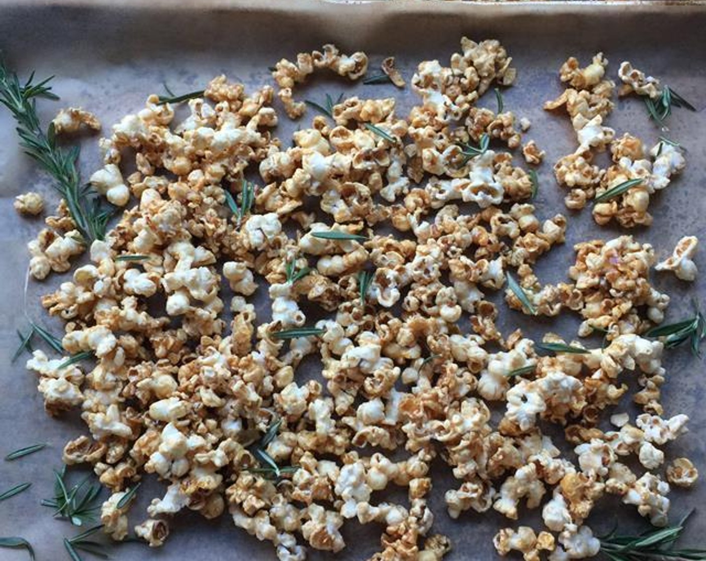 Rosemary Caramel Corn