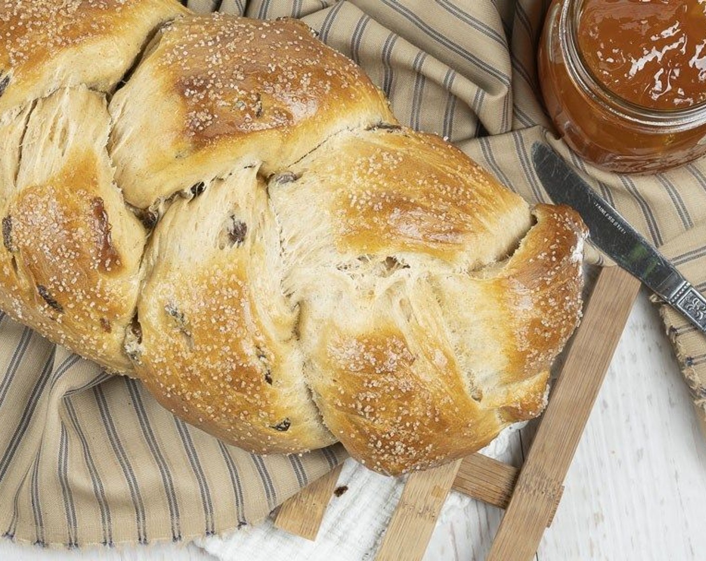 Cinnamon Raisin Challah