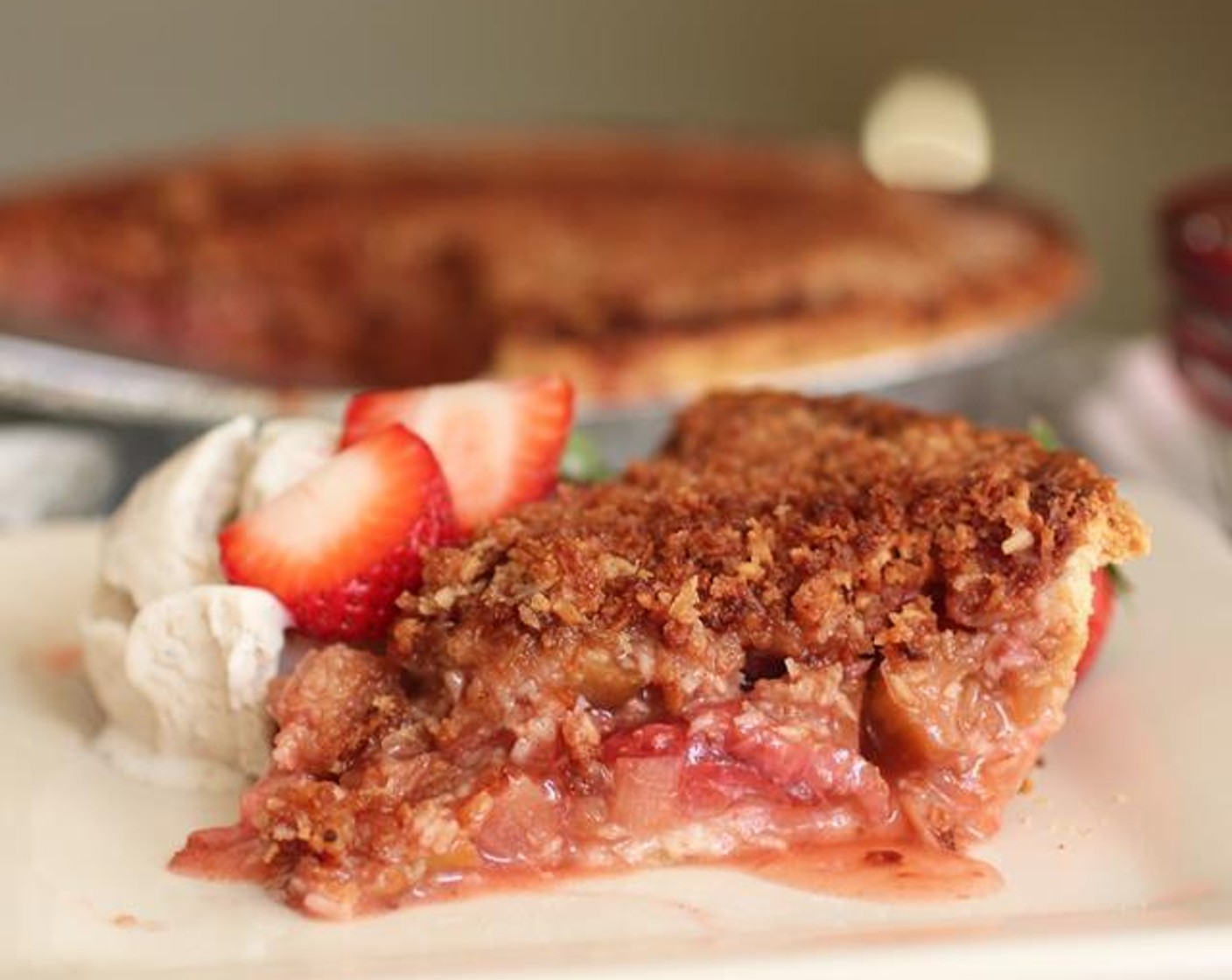 Strawberry Rhubarb Coconut Crisp Pie