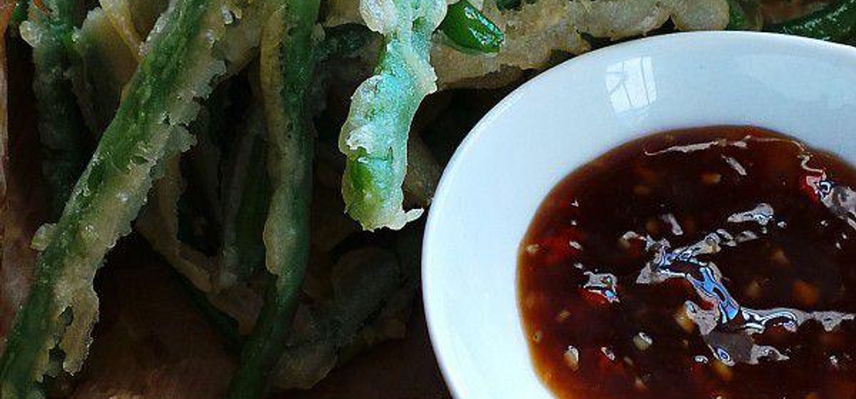 Tempura Green Beans with Dipping Sauce Recipe | SideChef