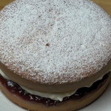 Sponge Cake with Jam and Cream Recipe | SideChef
