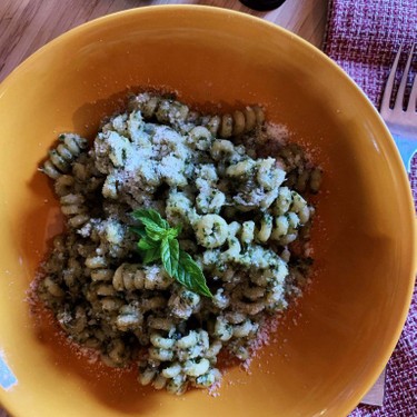 Mint and Pumpkin Seed Pesto Pasta Recipe | SideChef