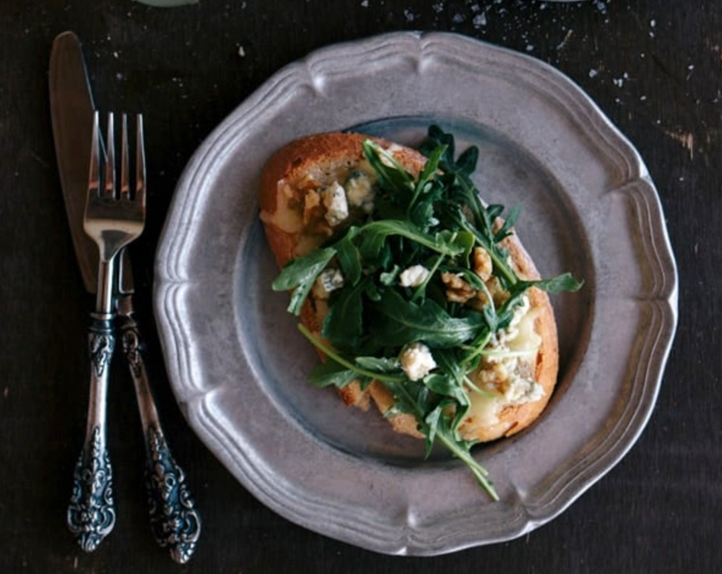 Gorgonzola-Walnut Bruschetta with Truffle Oil