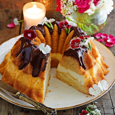 Eggless Baked Cream Cake Recipe | SideChef