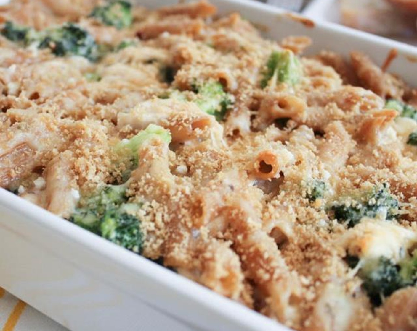 Cheesy Baked Penne with Chicken and Broccoli