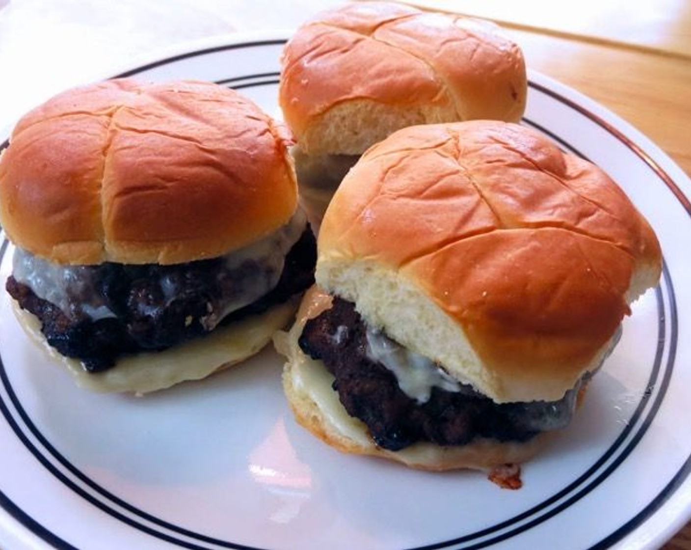 Easy and Juicy Burgers