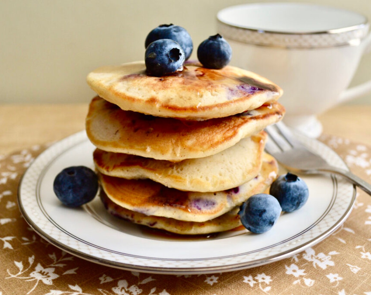 Blueberry Lemon Yogurt Pancakes