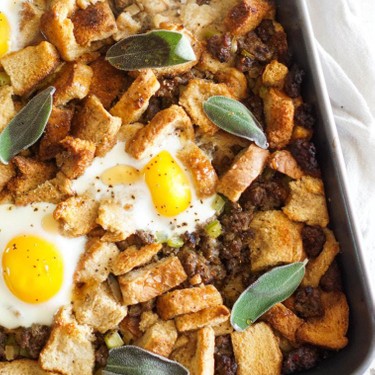 Maple Breakfast Stuffing with Sausage Recipe | SideChef