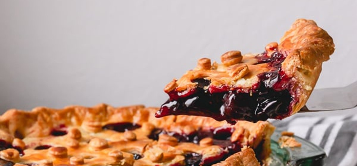 Sweet Cherry Pie Recipe | SideChef
