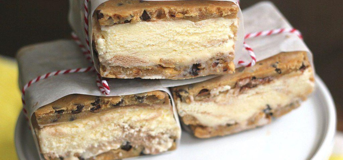 Peanut Butter Cookie Dough Ice Cream Sandwiches Recipe | SideChef