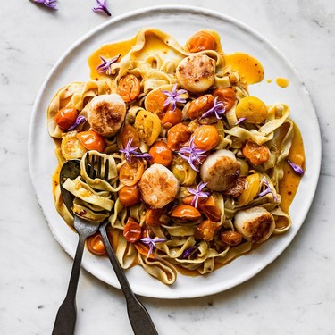 Saffron Chili Tomato Pasta Recipe | SideChef