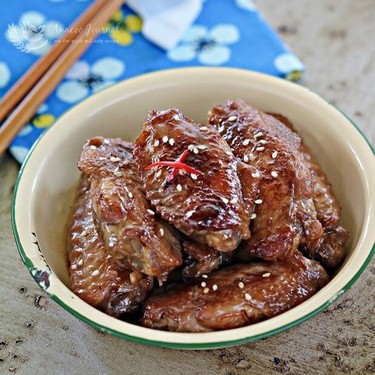 Pan Fried Chicken Wings With Oyster Sauce Recipe | SideChef