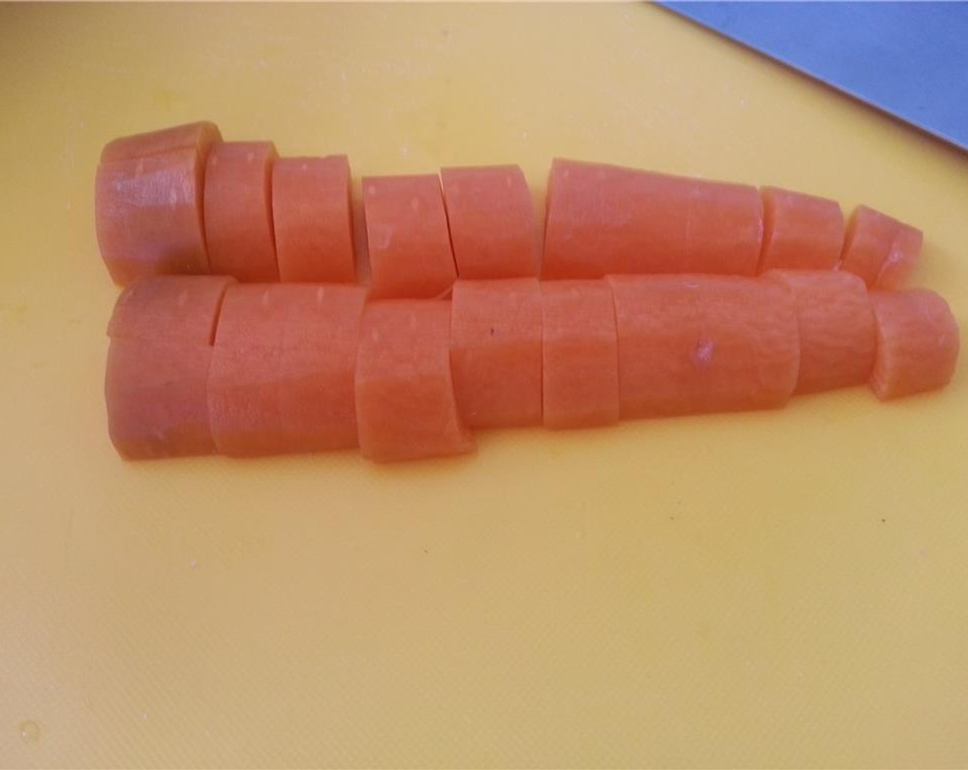 step 2 Peel and chop the Carrot (1).