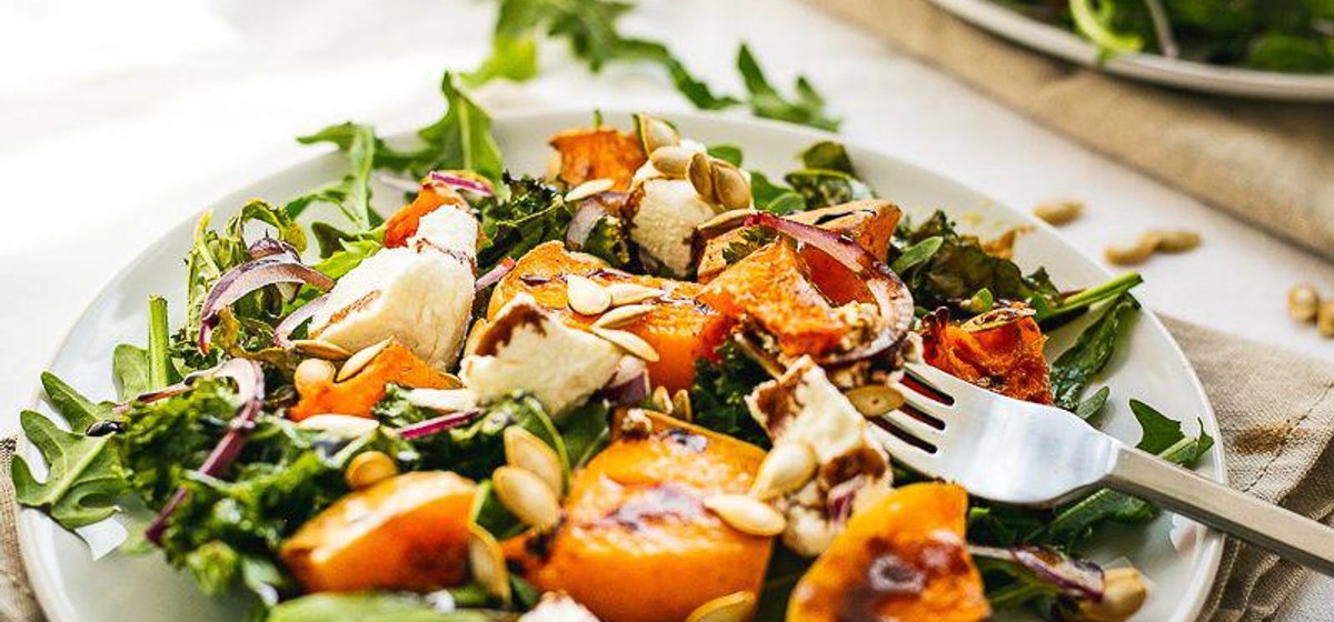 Butternut Squash, Crispy Kale, and Goat Cheese Salad Recipe | SideChef