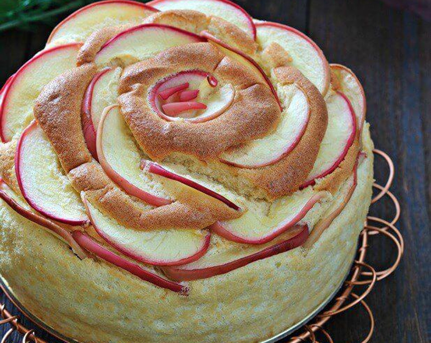 Apple Rose Chiffon Cake