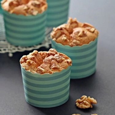 Walnut Honey Chiffon Cupcakes Recipe | SideChef