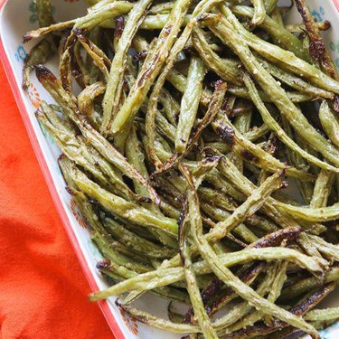 Oven-Roasted Parmesan Green Beans Recipe | SideChef