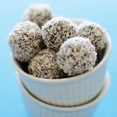 Coconut Coated No Bake Energy Bites Recipe | SideChef