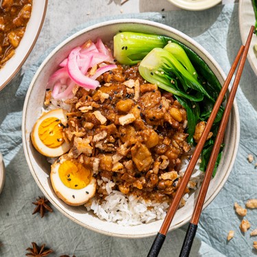 Slow Cooked Taiwanese Braised Pork (Lu Rou Fan) Recipe | SideChef