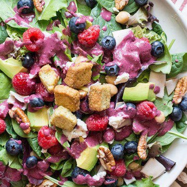 Berry and Pecan Spring Mix Salad with Vinaigrette Recipe | SideChef