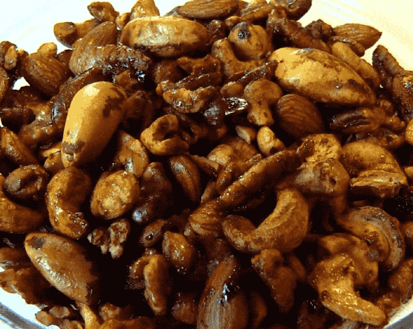 Sriracha Spiced Nuts