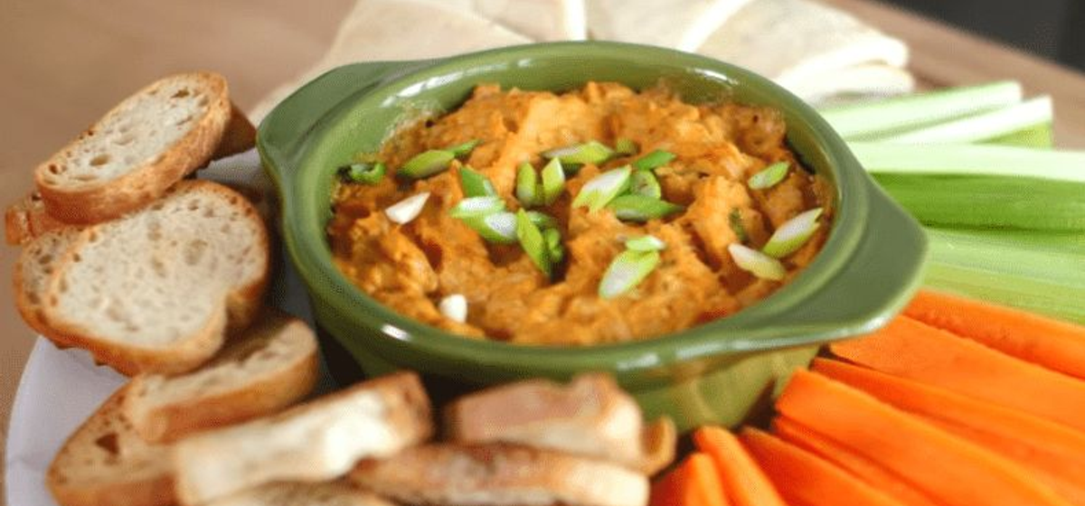 Vegan Cheesy Buffalo Chicken Dip Recipe | SideChef