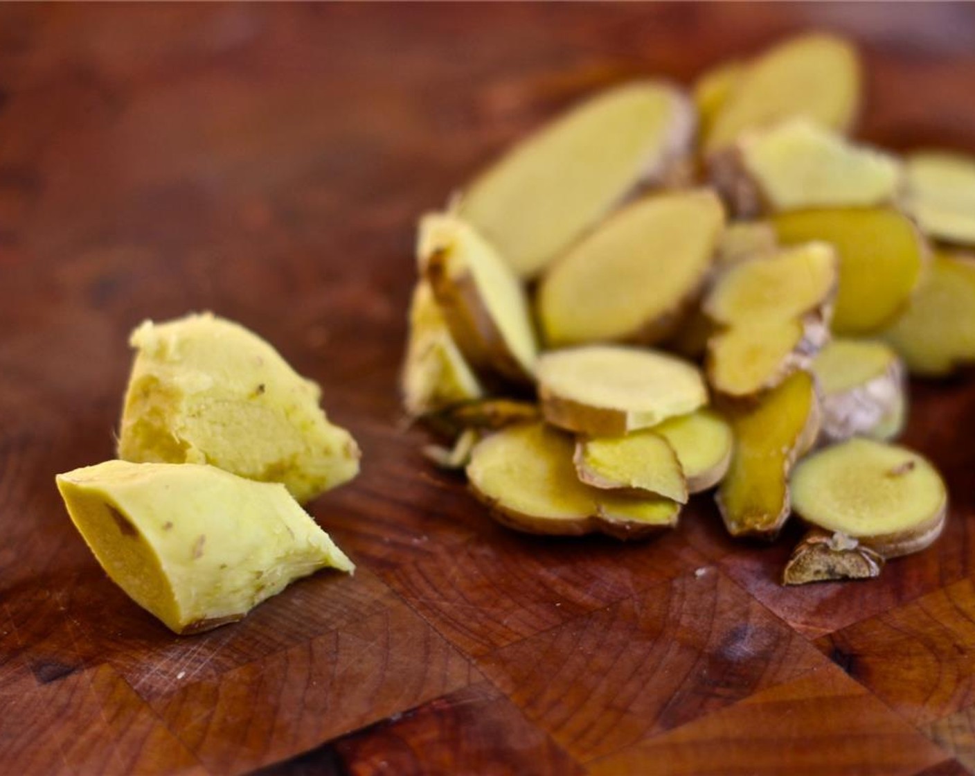 step 2 Peel the Fresh Ginger (2 in). Prepare the sliced  Fresh Ginger (1/2 cup) and keep separate.