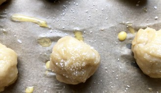 Easy Homemade Pretzel Bites Recipe | SideChef