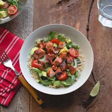 Chipotle Chicken and Lime Quinoa Bowl Recipe | SideChef