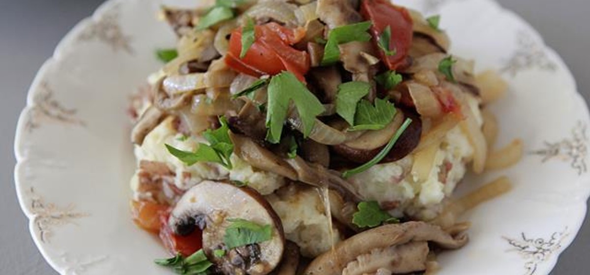 Fricassee of Mushrooms over Rosemary Potatoes Recipe | SideChef