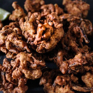 Chicken Pakoras with Creamy Coconut Dip Recipe | SideChef