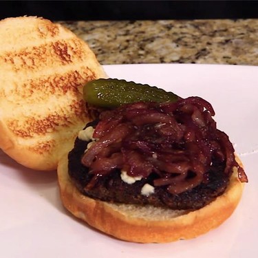 Portobello Burger with Bleu Cheese Crumbles Recipe | SideChef