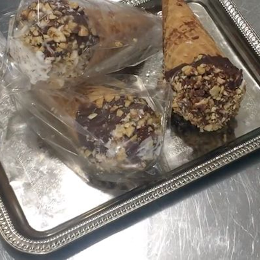 DIY Nutty Buddy Ice Cream Cones Recipe | SideChef