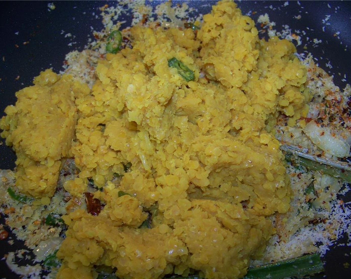 step 4 Add the cooked lentils and mix well by stirring gently without mashing the lentils.